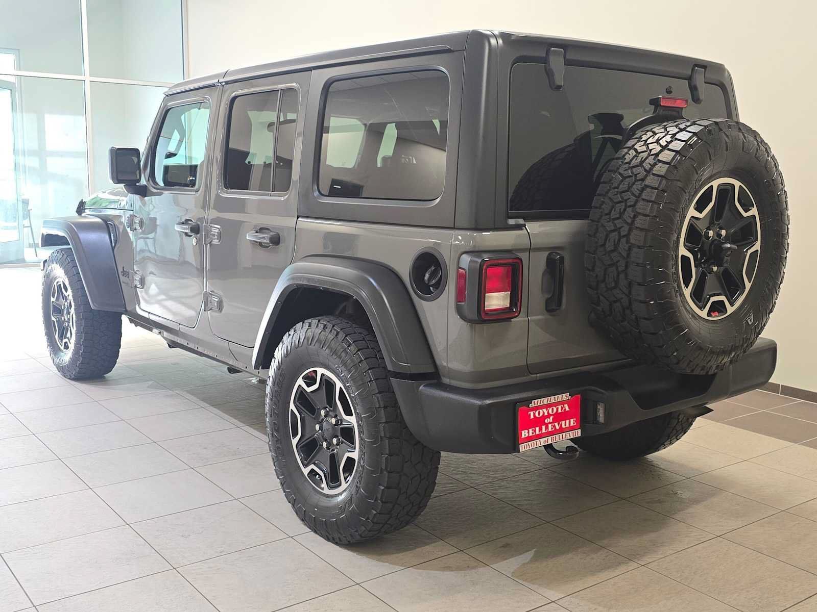 Used 2022 Jeep Wrangler Unlimited Sport AWD/4WD image 4