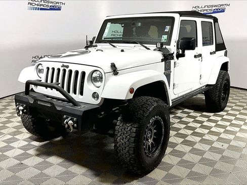 Used 2017 Jeep Wrangler Unlimited Sport image 1