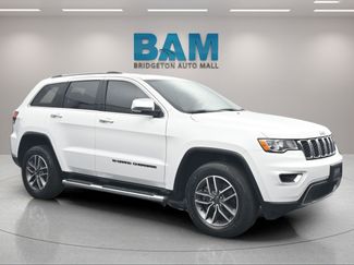 Used 2022 Jeep Grand Cherokee Limited AWD/4WD video 1