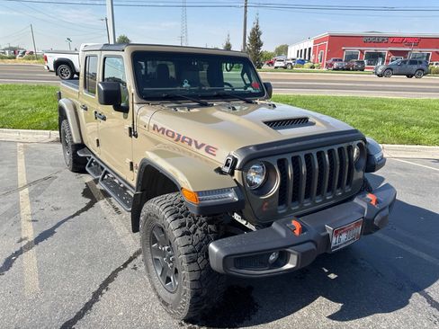 Used 2020 Jeep Gladiator Mojave w/ Cold Weather Group AWD/4WD image 1