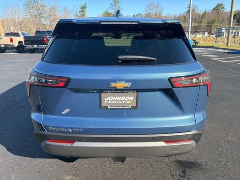 New 2026 Chevrolet Equinox LT image 6