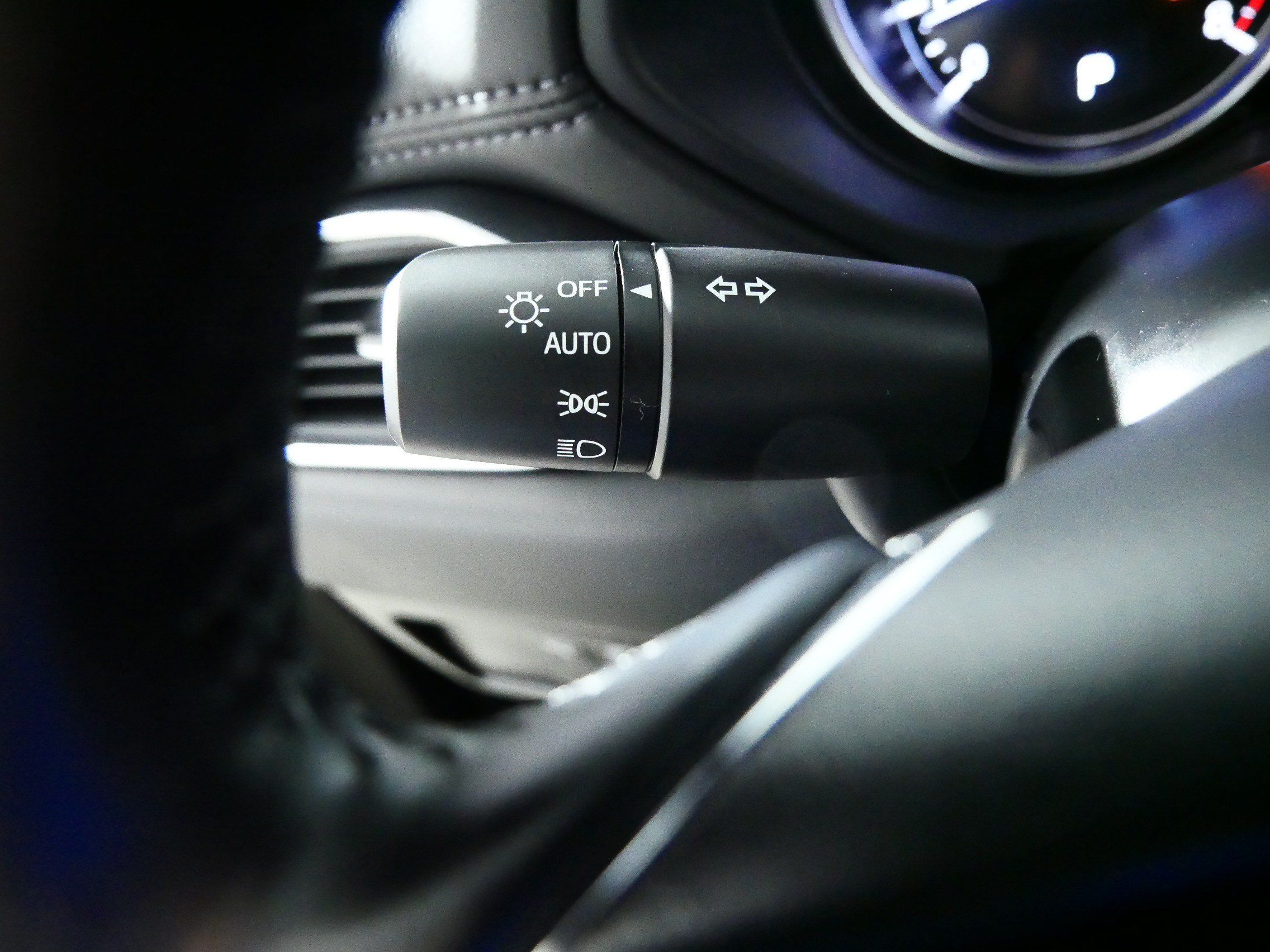 Used 2025 MAZDA CX-5 AWD 2.5 S w/ Select Package image 32