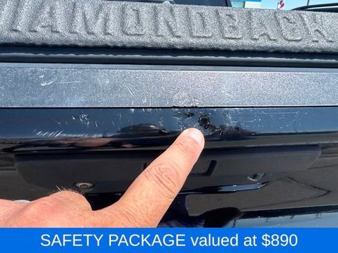 Used 2020 Chevrolet Silverado 1500 RST w/ All-Star Edition AWD/4WD image 13