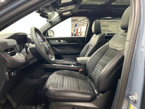 New 2027 Ford Explorer ST-Line AWD/4WD image 10