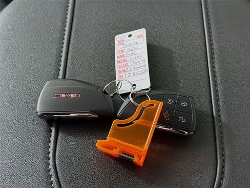 New 2026 GMC Sierra 1500 Elevation AWD/4WD image 33