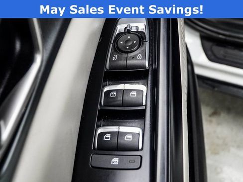 Used 2024 Kia Carnival LX FWD image 33