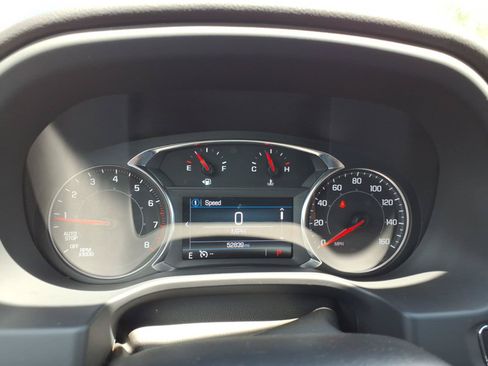 Used 2023 GMC Acadia SLE FWD image 21