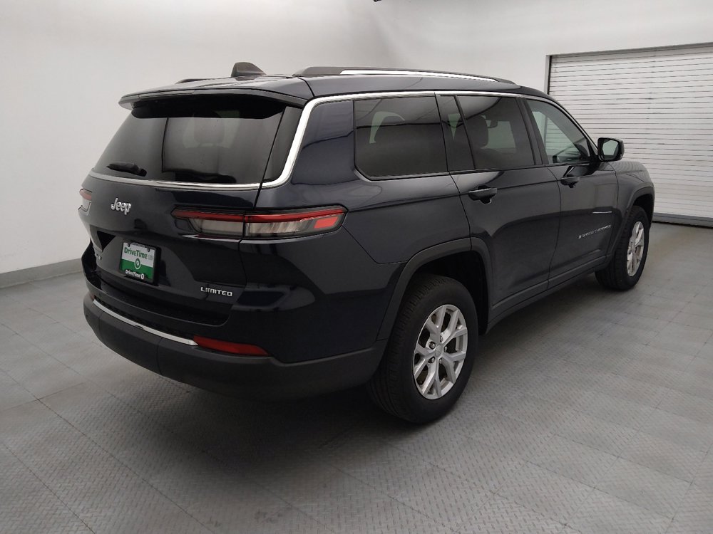 Used 2023 Jeep Grand Cherokee L Limited AWD/4WD image 9