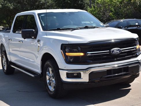 Used 2024 Ford F150 XLT w/ Tow/Haul Package AWD/4WD image 4