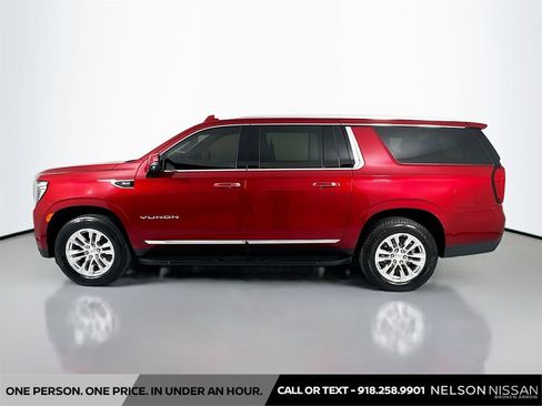 Used 2021 GMC Yukon XL SLT w/ SLT Luxury Plus Package AWD/4WD image 8