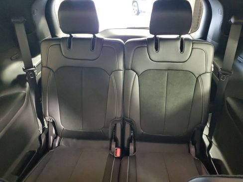 New 2025 Jeep Grand Cherokee L Altitude image 23