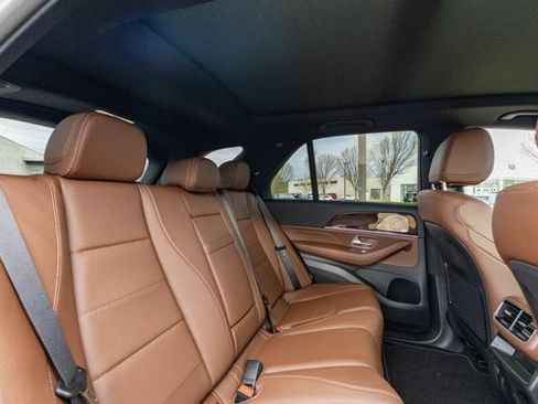 Used 2026 Mercedes-Benz GLE 450 4MATIC image 31