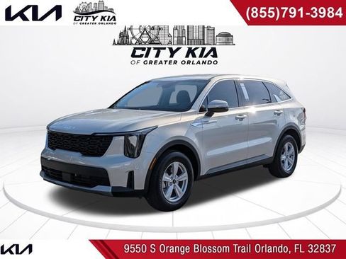 New 2026 Kia Sorento LX FWD image 1