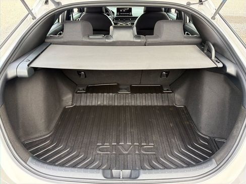 Used 2025 Honda Civic Sport image 29