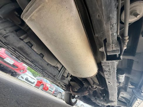 Used 2005 Toyota 4Runner Limited image 33