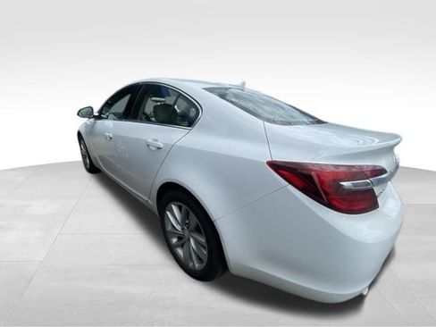 Used 2016 Buick Regal AWD image 13