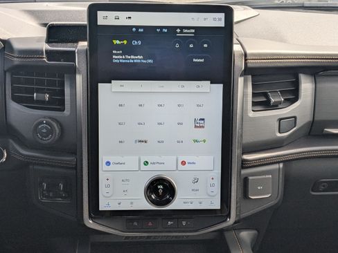 Used 2022 Ford Expedition Max Platinum AWD/4WD image 20