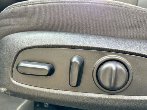 Used 2023 Chevrolet Malibu LT image 14