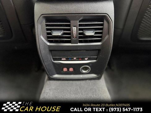 Used 2019 BMW 330i xDrive Sedan w/ M Sport Package AWD/4WD image 29