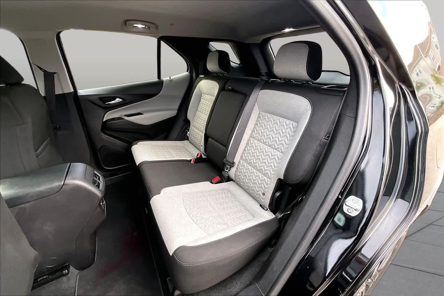 Used 2024 Chevrolet Equinox LS w/ LS Convenience Package FWD image 19