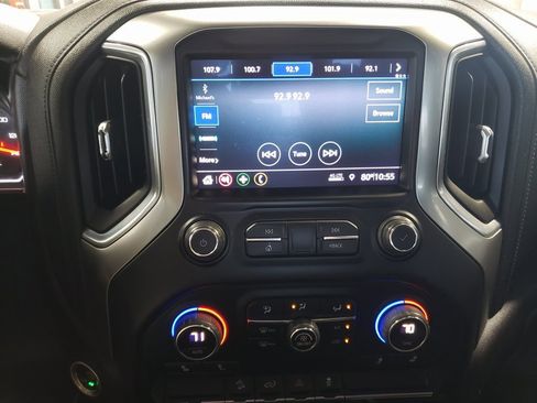 Used 2021 Chevrolet Silverado 3500 LT w/ Convenience Package image 17