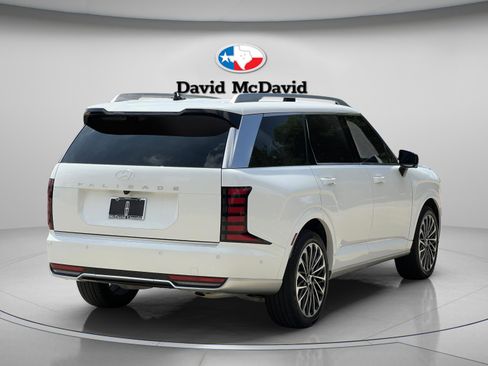 Used 2026 Hyundai Palisade Calligraphy FWD image 7
