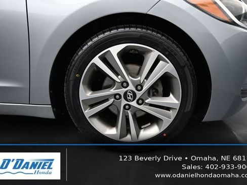 Used 2017 Hyundai Elantra Limited w/ Limited Ultimate Package 09 FWD image 43