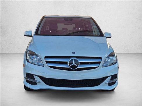 Used 2014 Mercedes-Benz B 250e w/ Range Package image 2