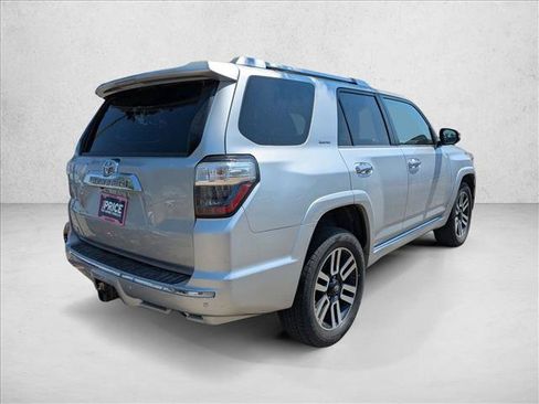 Used 2015 Toyota 4Runner Limited AWD/4WD image 5
