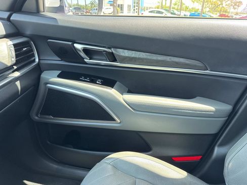 Used 2023 Kia Telluride EX X-Line image 59