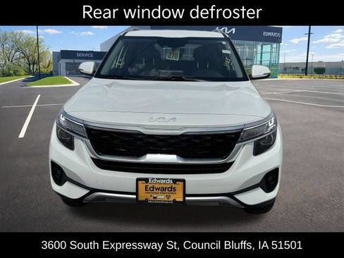 Used 2023 Kia Seltos S w/ Navigation Package AWD/4WD image 13