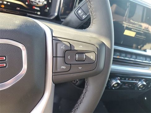 New 2026 GMC Sierra 1500 Elevation image 29