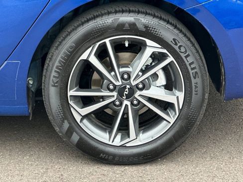Certified 2024 Kia Forte LXS w/ LXS Technology Package FWD image 24