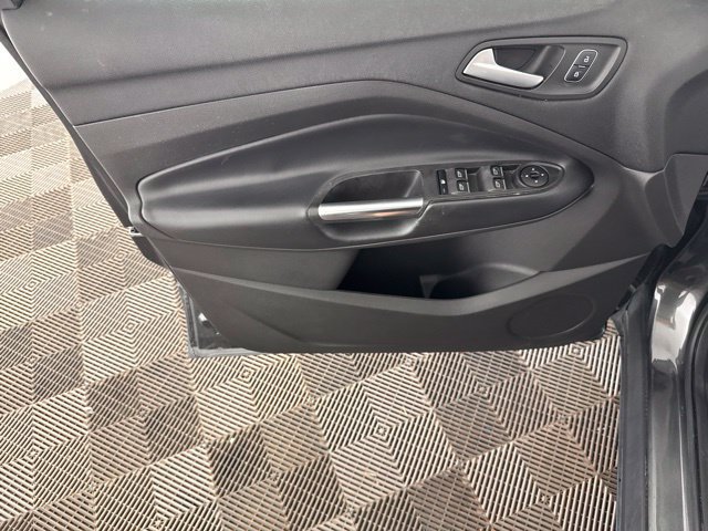 Used 2019 Ford Escape SEL FWD image 20