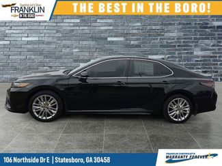 Used 2023 Toyota Camry SE video 2