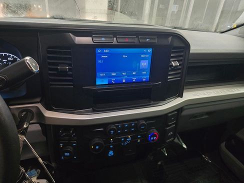 Used 2024 Ford F250 XL w/ XL Driver Assist Package AWD/4WD image 24