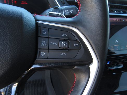 Used 2022 Jeep Grand Cherokee Trailhawk w/ ADV Protech Group II image 28