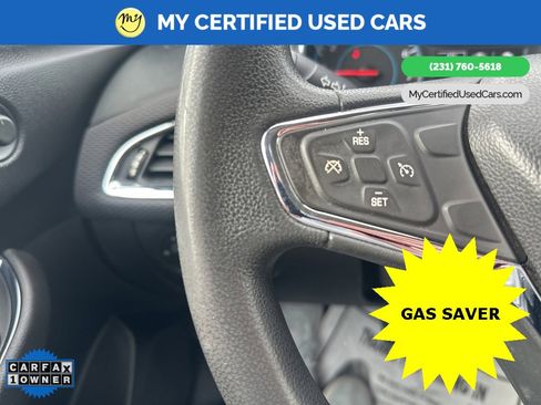 Used 2017 Chevrolet Cruze LT w/ Convenience Package image 15