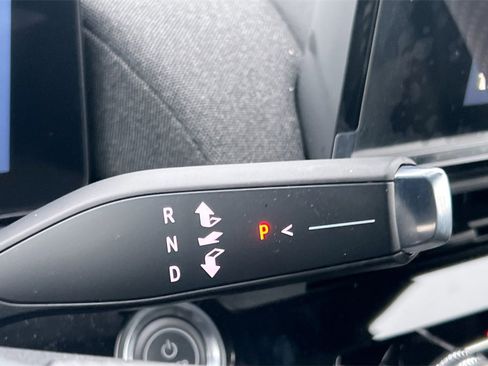 Used 2024 Honda Prologue EX image 23