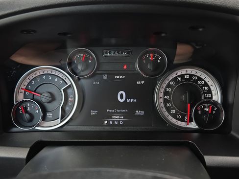 Used 2021 RAM 1500 Classic Warlock w/ Trailer & Traction Group AWD/4WD image 21
