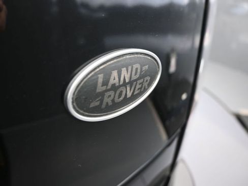 Used 2020 Land Rover Range Rover HSE image 42