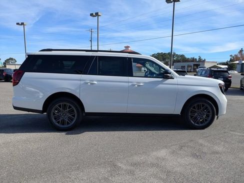 New 2025 Ford Expedition Max Platinum w/ Stealth Performance Package AWD/4WD image 3