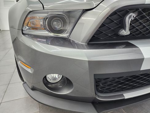 Used 2011 Ford Mustang Shelby GT500 RWD image 26