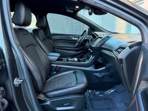 Used 2020 Ford Edge ST-Line image 24