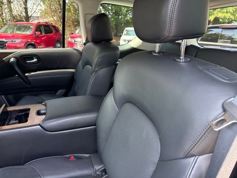 Used 2023 Nissan Armada SL w/ Captain's Chairs Package RWD image 6