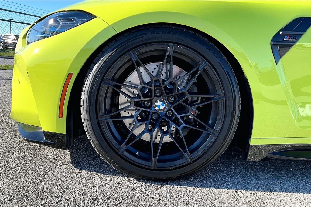 Used 2022 BMW M4 xDrive Competition w/ M Carbon Exterior Package AWD/4WD image 11