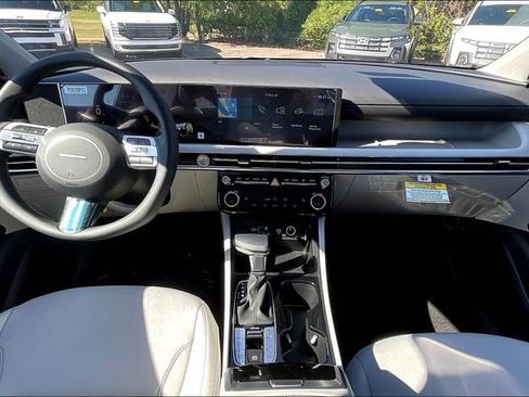 New 2026 Hyundai Tucson SEL image 5