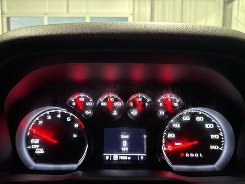 Used 2022 Chevrolet Silverado 1500 Custom image 6