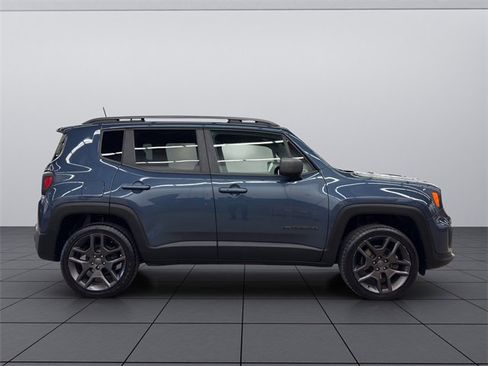 Used 2021 Jeep Renegade Latitude image 7