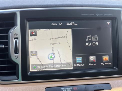 Used 2017 Kia Sportage SX FWD image 4